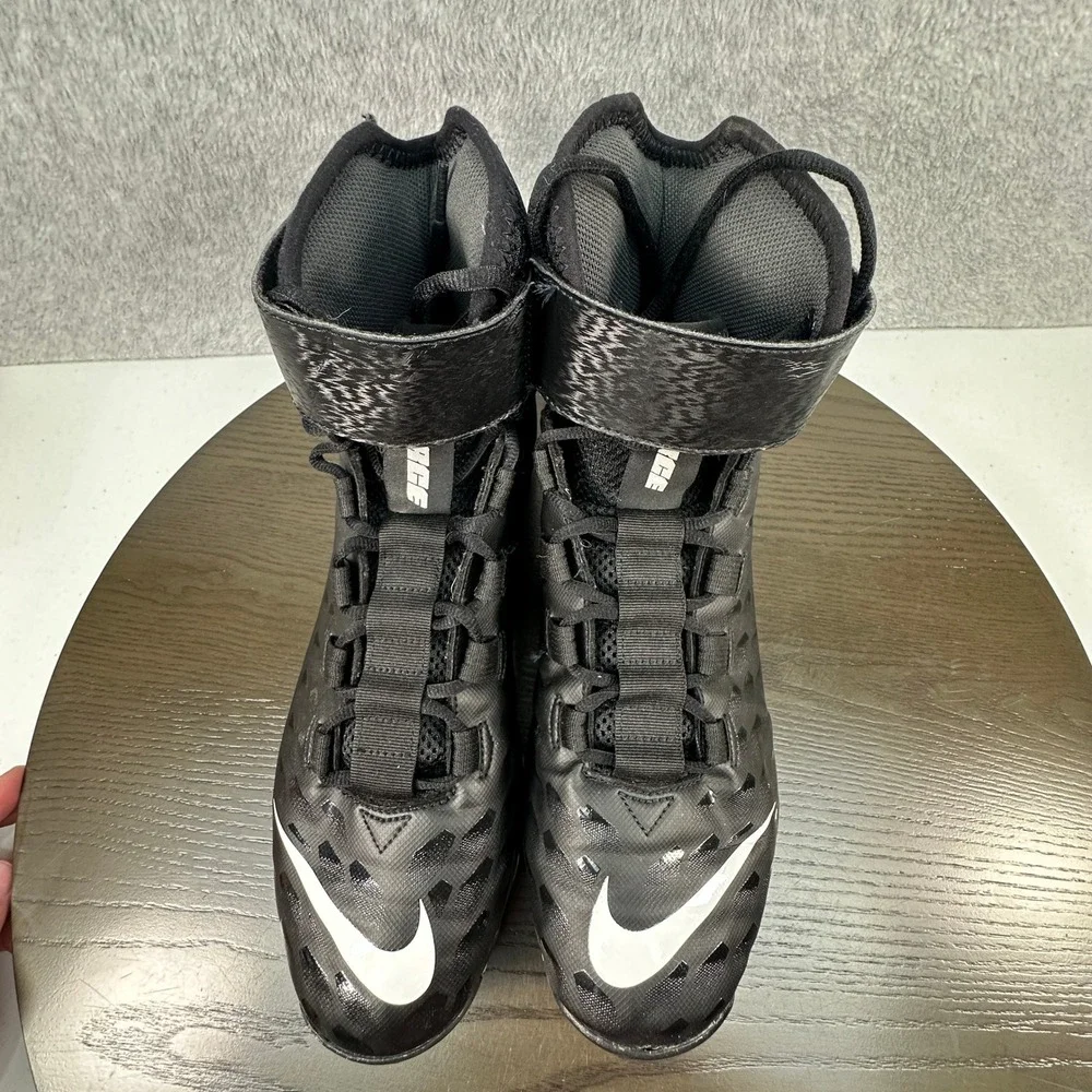 Nike Force Savage Shark 2 Football Cleats Mens 12 Black White